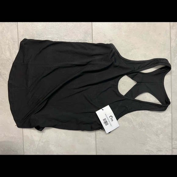 ZYIA Black Vented Open Back Tank - Picture 4 of 6